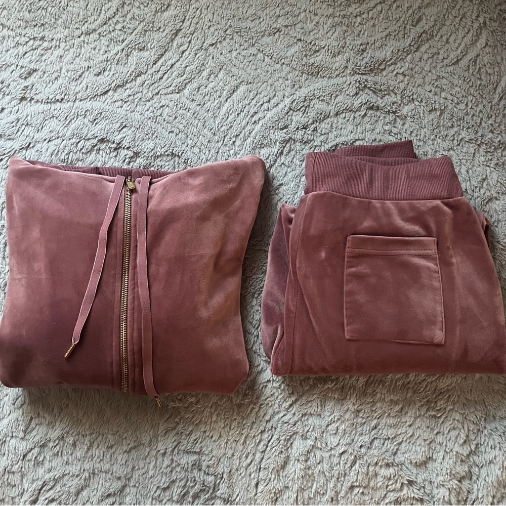 NWOT White Mark Dusty Rose Velour Hoodie and Pants Set